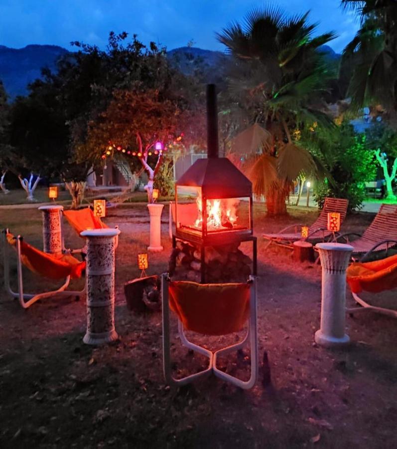 Gizlikoyhotel Анталия Екстериор снимка